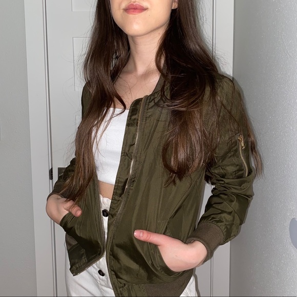 Bomber Jacket - Picture 1 of 4